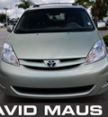 toyota sienna 2008 green van xle gasoline 6 cylinders front wheel drive automatic 32771