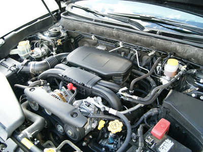 subaru outback 2010 crystal black wagon 2 5i premium gasoline 4 cylinders all whee drive automatic 80905