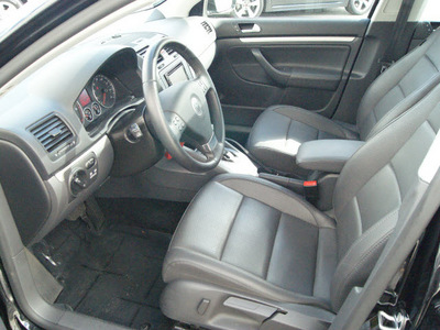volkswagen jetta 2009 black sedan tdi diesel 4 cylinders front wheel drive automatic 80905