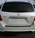 toyota highlander 2008 white suv gasoline 6 cylinders all whee drive automatic 13502