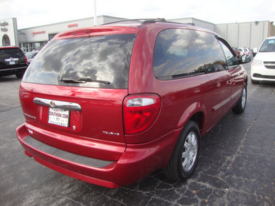 chrysler town country 2007 red van touring ed gasoline 6 cylinders front wheel drive automatic 60443
