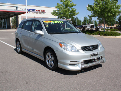 toyota matrix 2004 gray wagon xr gasoline 4 cylinders front wheel drive automatic 80126