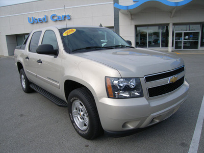 chevrolet avalanche 2008 gold ls flex fuel 8 cylinders 4 wheel drive automatic 46219
