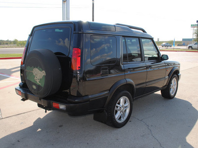 land rover discovery 2004 black suv gasoline 8 cylinders 4 wheel drive automatic 76087