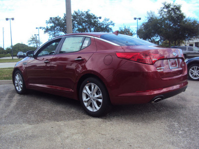 kia optima 2012 spicy red sedan ex gasoline 4 cylinders front wheel drive automatic 32901