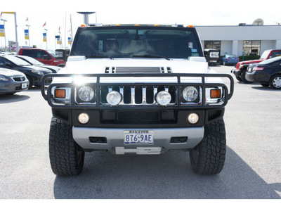 hummer h2 sut 2009 white luxury flex fuel 8 cylinders 4 wheel drive automatic 77388