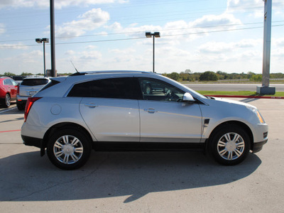 cadillac srx 2011 silver gasoline 6 cylinders front wheel drive automatic 76087