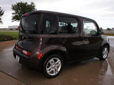 nissan cube 2009 red suv gasoline 4 cylinders front wheel drive automatic with overdrive 76018