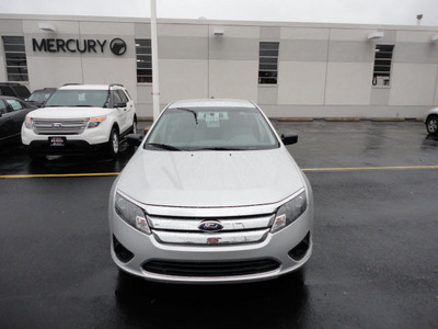 ford fusion 2012 silver sedan s gasoline 4 cylinders front wheel drive automatic with overdrive 60546