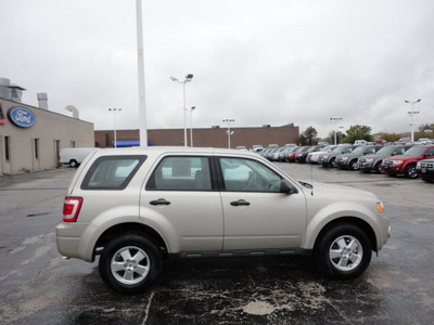 ford escape 2012 gold suv xls gasoline 4 cylinders front wheel drive automatic with overdrive 60546