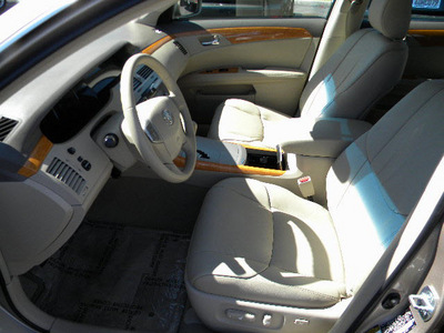 toyota avalon 2006 lt  brown sedan xls gasoline 6 cylinders front wheel drive automatic 92235