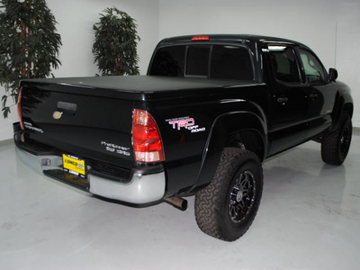 toyota tacoma 2006 black prerunner v6 gasoline 6 cylinders rear wheel drive automatic 91731