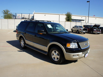 ford expedition 2005 black suv eddie bauer gasoline 8 cylinders rear wheel drive automatic with overdrive 76108