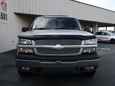 chevrolet avalanche 2004 silver 1500 gasoline 8 cylinders rear wheel drive automatic 27215