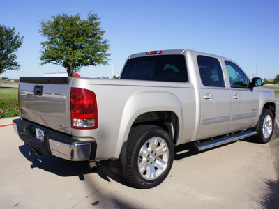 gmc sierra 1500 2008 silver sle gasoline 8 cylinders 2 wheel drive automatic 76018