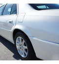 cadillac dts 2009 white sedan premium luxury gasoline 8 cylinders front wheel drive automatic 77388