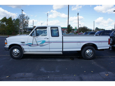 ford f 250 1996 white xl gasoline v8 rear wheel drive automatic 47172