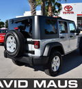 jeep wrangler unlimited 2008 silver suv x gasoline 6 cylinders 4 wheel drive automatic 32771