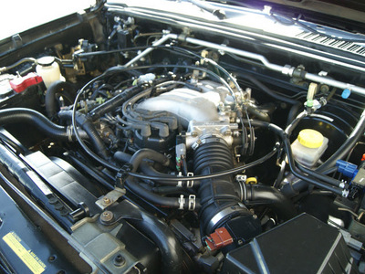nissan xterra 2001 black suv xe v6 gasoline 6 cylinders 4 wheel drive 5 speed manual 80905