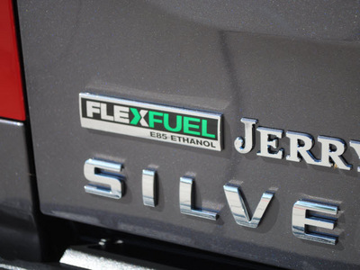 chevrolet silverado 1500 2010 gray lt z71 flex fuel 8 cylinders 4 wheel drive automatic 76087