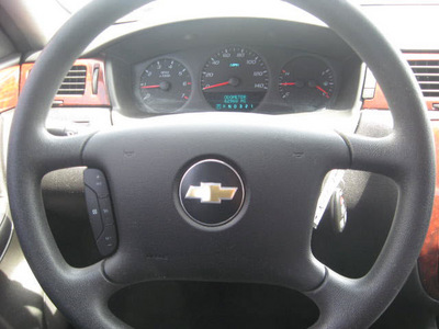 chevrolet impala 2009 black sedan ls flex fuel 6 cylinders front wheel drive automatic 33884