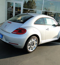 volkswagen beetle 2012 reflex silver hatchback 2 5 pzev gasoline 5 cylinders front wheel drive automatic 98226