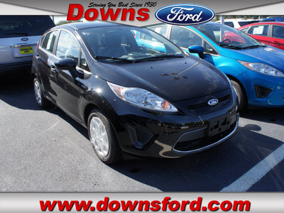 ford fiesta 2012 black hatchback se gasoline 4 cylinders front wheel drive automatic with overdrive 08753