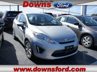 ford fiesta 2012 silver sedan se gasoline 4 cylinders automatic with overdrive 08753