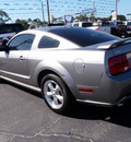 ford mustang 2009 gray coupe gt premium gasoline 8 cylinders rear wheel drive 5 speed manual 32401