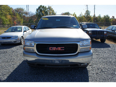 gmc yukon xl 2002 gray suv 1500 slt flex fuel 8 cylinders 4 wheel drive automatic with overdrive 08902