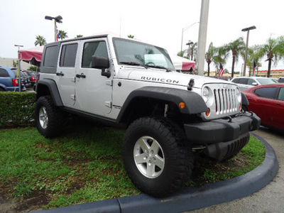 jeep wrangler unlimited 2008 silver suv rubicon gasoline 6 cylinders 4 wheel drive 6 speed manual 33157