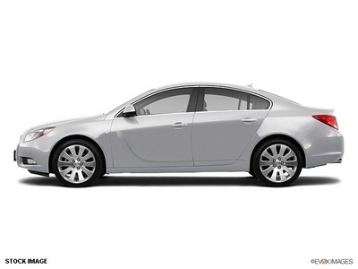 buick regal 2011 silver sedan cxl turbo gasoline 4 cylinders front wheel drive not specified 45036