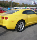 chevrolet camaro 2010 yellow coupe lt gasoline 6 cylinders rear wheel drive automatic 13502