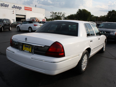mercury grand marquis 2008 white sedan ls gasoline 8 cylinders rear wheel drive automatic with overdrive 07730