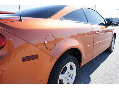 chevrolet cobalt 2007 orange coupe lt gasoline 4 cylinders front wheel drive automatic 77388