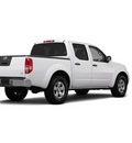 nissan frontier 2012 white gasoline 6 cylinders 4 wheel drive not specified 98371