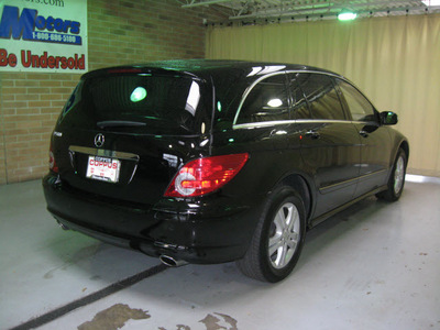 mercedes benz r class 2006 black suv r500 gasoline 8 cylinders all whee drive automatic 44883