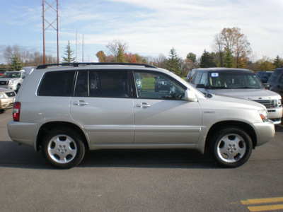toyota highlander 2004 silver suv gasoline 6 cylinders all whee drive automatic with overdrive 13502