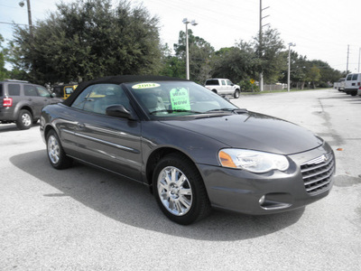 chrysler sebring 2004 gray limited gasoline 6 cylinders front wheel drive automatic 32783