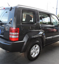 jeep liberty 2011 gray suv sport gasoline 6 cylinders 4 wheel drive automatic 98032