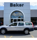 volvo xc70 2004 silver wagon gasoline 5 cylinders all whee drive automatic with overdrive 08844