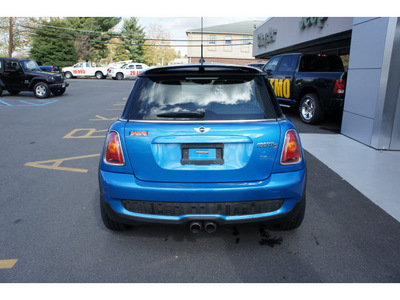 mini cooper 2010 lt  blue hatchback s gasoline 4 cylinders front wheel drive 6 speed manual 08844