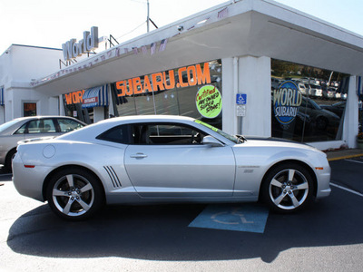 chevrolet camaro 2010 silver ice coupe ss gasoline 8 cylinders rear wheel drive automatic 07701