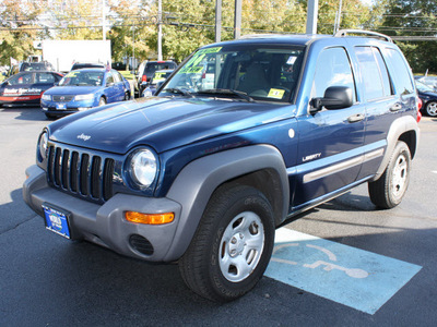 jeep liberty 2004 patriot blue suv sport gasoline 6 cylinders 4 wheel drive automatic with overdrive 07701