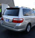 honda odyssey 2007 silver pearl van touring gasoline 6 cylinders front wheel drive automatic 07701