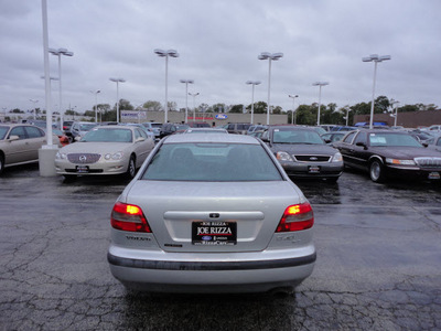 volvo s40 2000 silver sedan gasoline 4 cylinders front wheel drive automatic with overdrive 60546