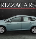 ford focus 2012 lt  blue hatchback se gasoline 4 cylinders front wheel drive automatic with overdrive 60546