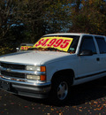 chevrolet tahoe 1999 white suv ls gasoline v8 rear wheel drive automatic 27330