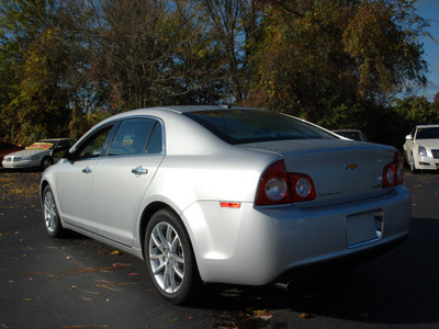 chevrolet malibu 2011 silver sedan ltz gasoline 4 cylinders front wheel drive automatic 27330