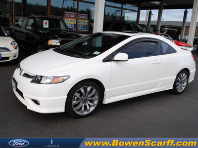 honda civic 2008 white coupe si gasoline 4 cylinders front wheel drive 6 speed manual 98032